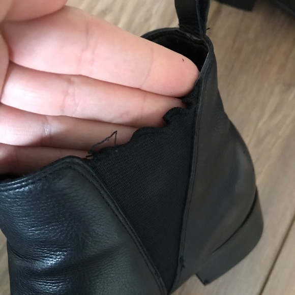 Marc Fisher Yale Chelsea Boots - Picture 6 of 9